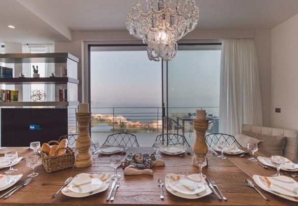 lunch area with sea view - Villa Triscele