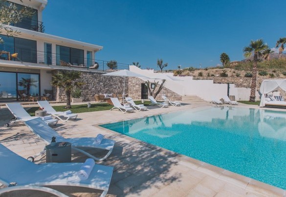 solarium and outdoor - Villa Triscele