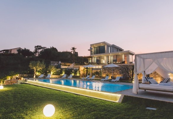 outdoor  on the evening - Villa Triscele