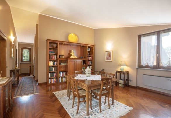 Il disimpegno al primo piano  - Villa Valchero