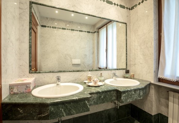 Bagno a servizio della sala eventi - Villa Valchero