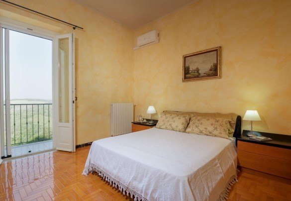 Double bedroom on the first floor - Villa Vittoria D'Anghiari 