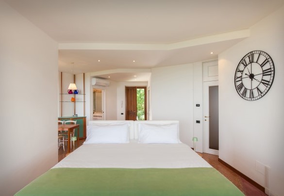 Suite with double bedroom no.2 on the ground floor - Villa Viù