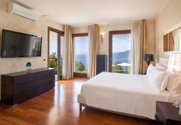 Double bedroom no.1 on the ground floor - Villa Viù