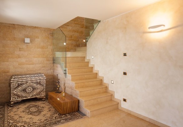 Staircase connecting the two floors on the north side of the house  - Villa Viù