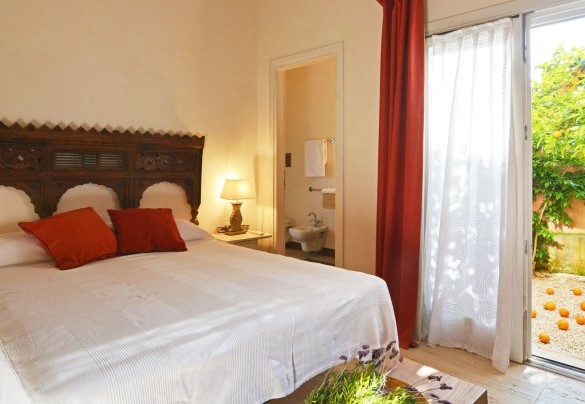 La camera matrimoniale n. 2  con bagno en-suite - Villa Zagara