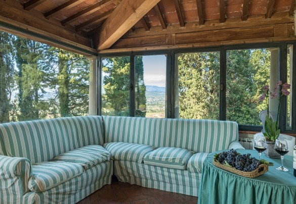 La veranda dalla vista panoramica - Villalta