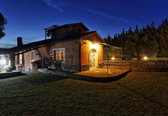 La villa dopo il tramonto – Virginia  