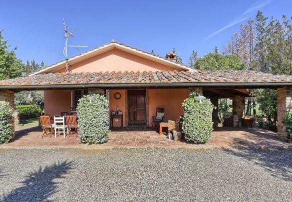 Il portico di ingresso – Virginia 